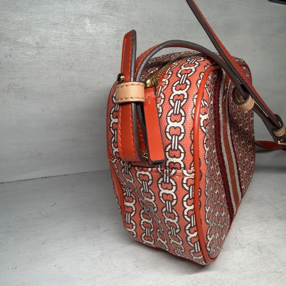 Tory Burch Gemini Link in Canyon Orange Crossbody Bag EUC
